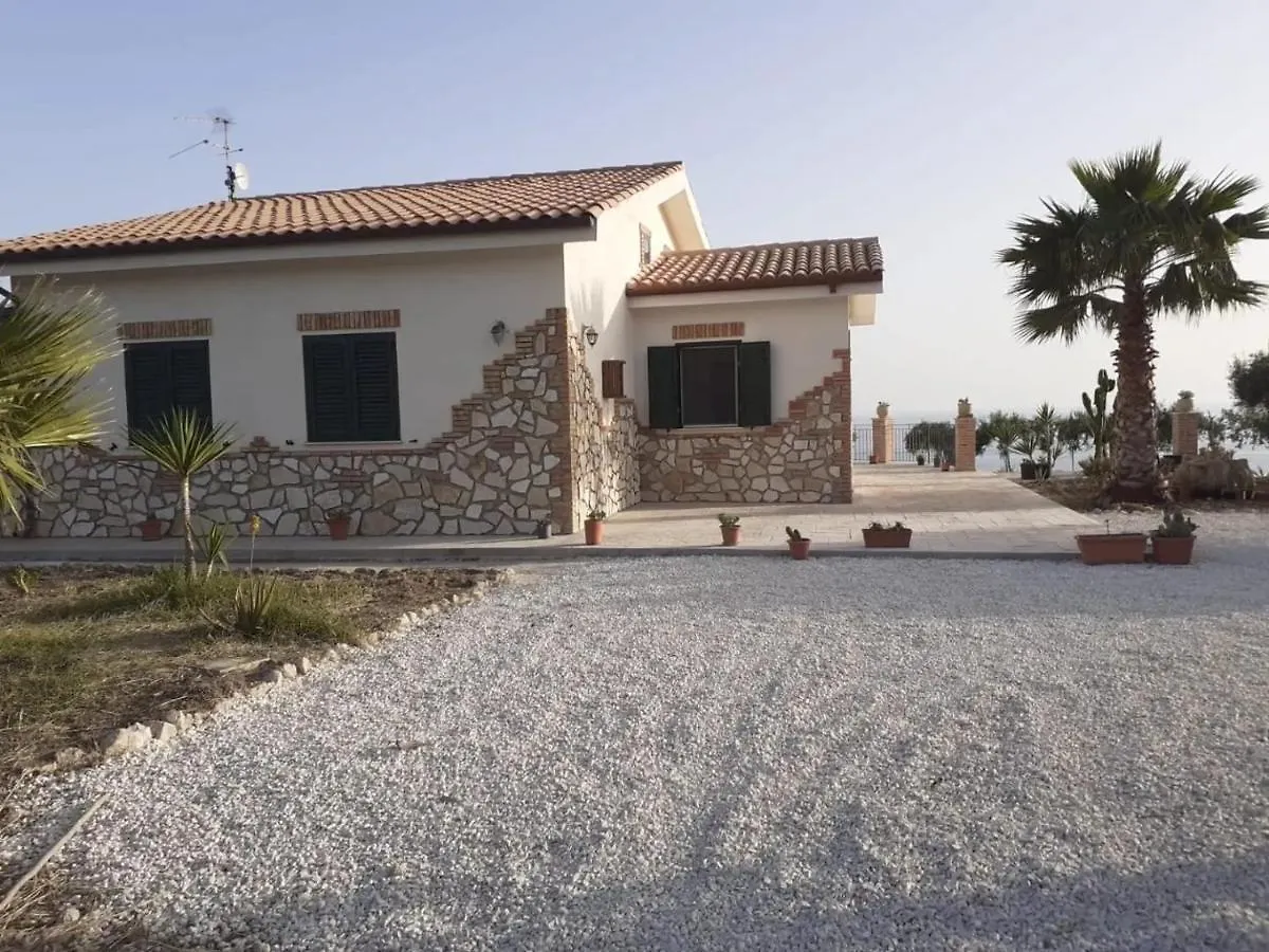 Villa Il Casale Di Bovo Marina Montallegro Italien