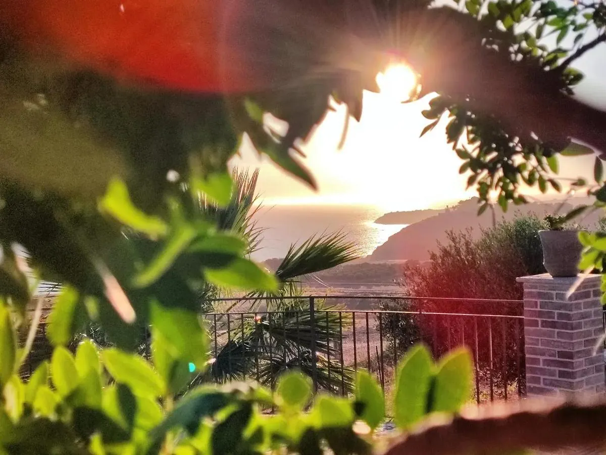 Il Casale Di Bovo Marina Villa Montallegro Italy